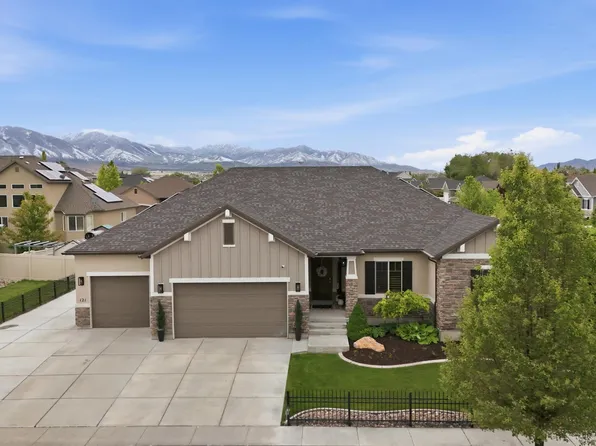121 W Misty Brook Ln, Stansbury Park, UT 84074