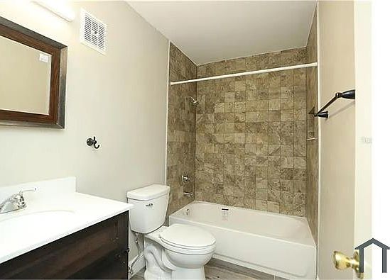 4th image of 6700 1st Ave S APT 109