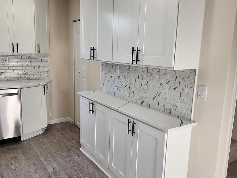 20 Oak Ave — Photo 8