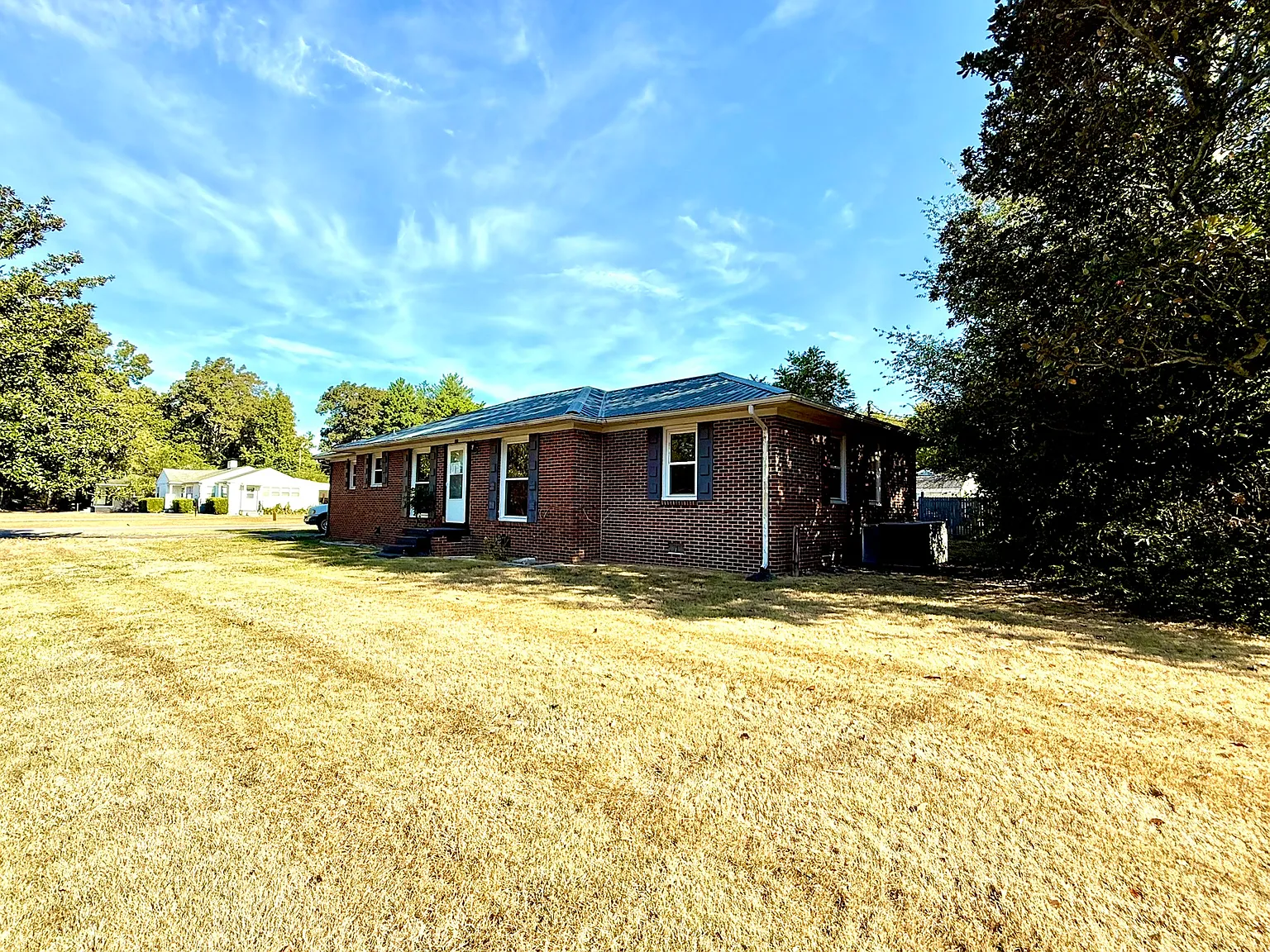 518 Stone Boulevard - 1 — Photo 3