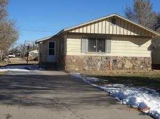 408 S Jefferson St, Hugoton, KS 67951