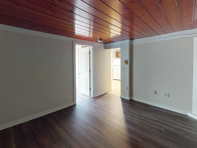 59 Pleasant St #101 — Photo 7