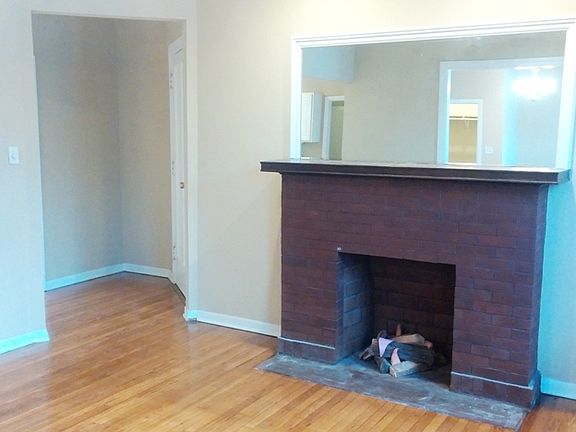 3rd image of 5866 N Ridge Ave #3