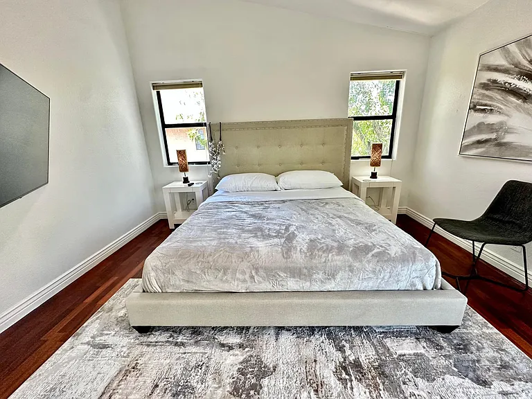 2118 E Marquette Dr — Photo 26