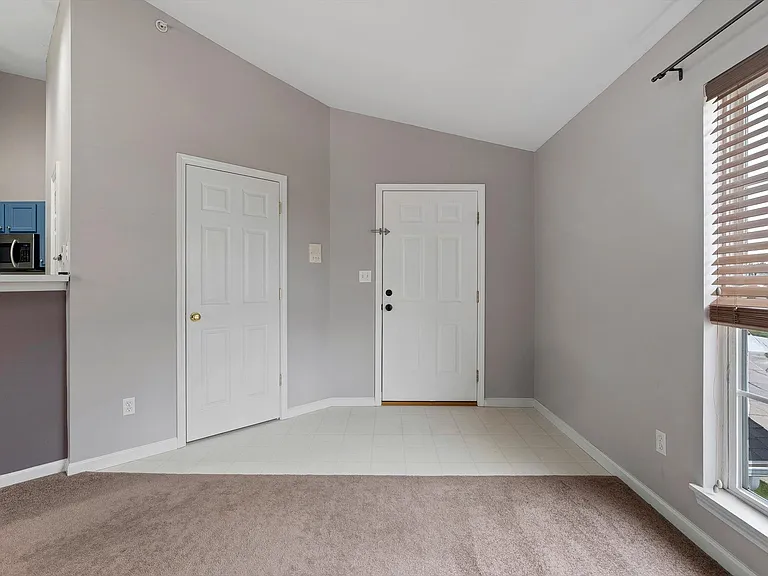 16 Homefield Gardens Dr — Photo 18