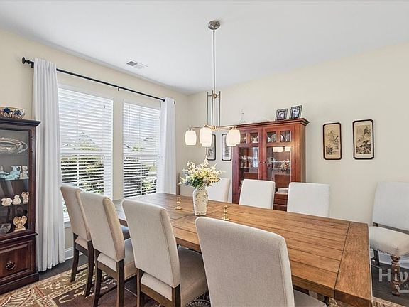 5th image of 174 Martello Road