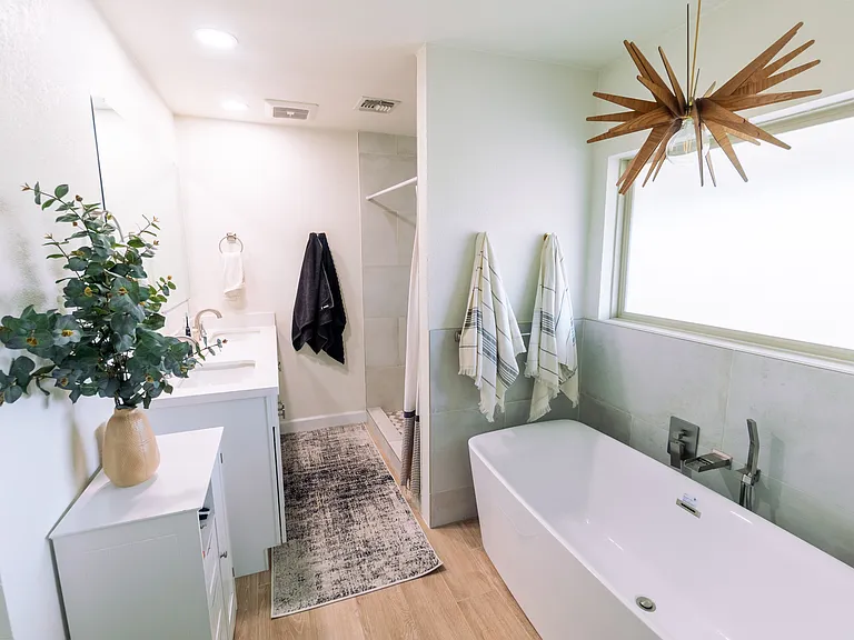 7244 E Coronado Rd — Photo 13