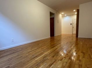 21 Central Park, New York, NY 10026