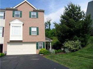 1451 Meadowbrook Dr, Canonsburg, PA
