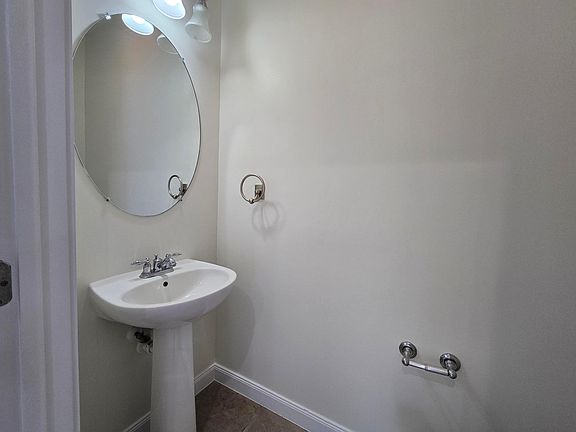 4th image of 1111 Pinewood Lake Court