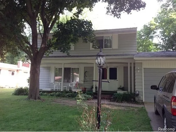1164 Trotwood Ln, Flint, MI 48507