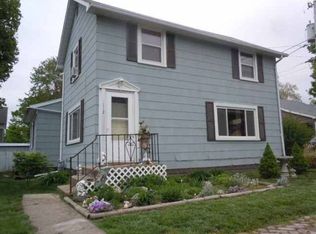 112 Inlet St, Lincoln, IL 62656