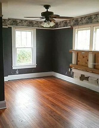 4th image of 1009 Cohassett Ave