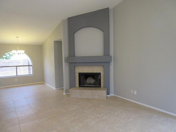 2nd image of 15358 W Teal Ln