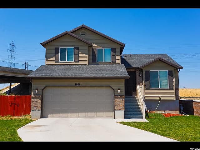 1st image of 1668 W Eisenhower Way