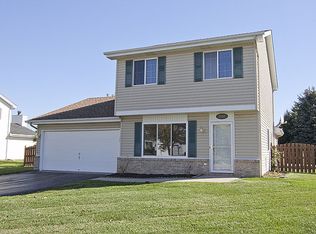 2822 Emma Cir, Aurora, IL 60504