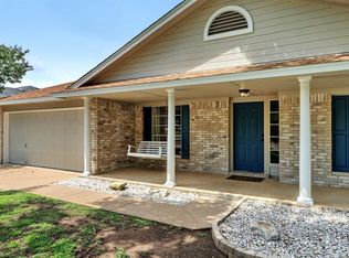 1210 Jordan Ln, Round Rock, TX 78665