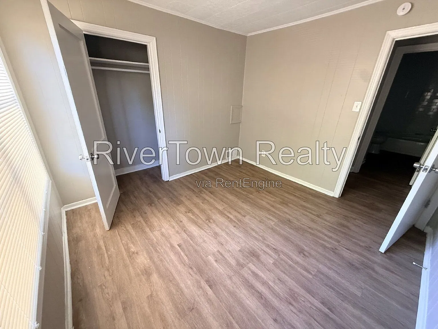 3 bed, 2.0 bath, 1464 sqft, $1,395 — Photo 4