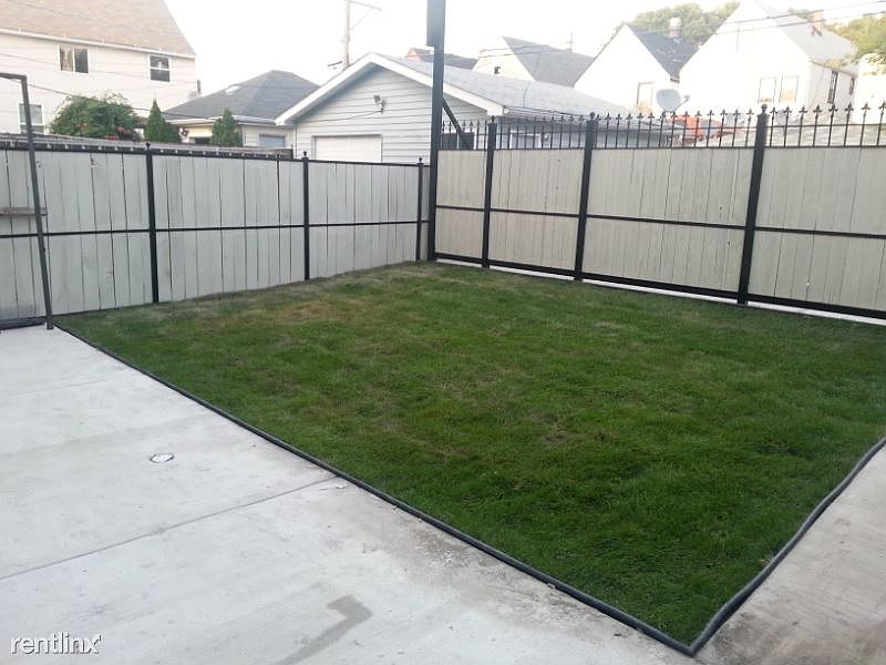 1st image of 1727 N Keeler Ave #1