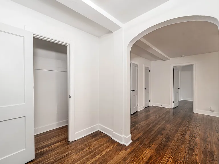 9610 Sherwood Pl — Photo 21