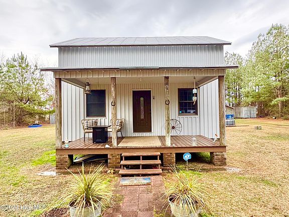 2nd image of 687 Alligator Creek Road