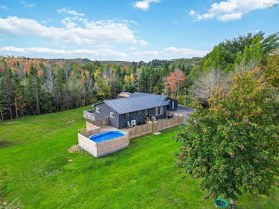 2nd image of 376 Barss Corner Rd