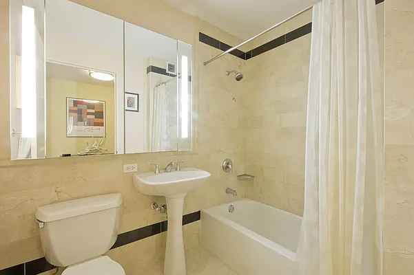 Rented by Compass | media 46