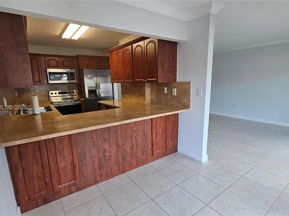 5800 SW 127th Ave APT 2109, Miami, FL 33183