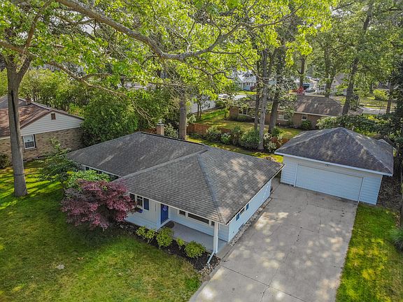 4th image of 3522 E Manitou Cir