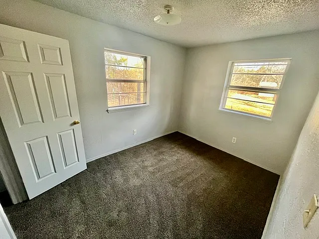 3400 Governor Harris Dr — Photo 8
