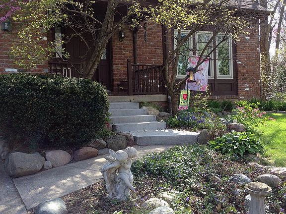 Walkway to front door