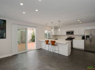 3203 Via Cajita, Carlsbad, CA 92010