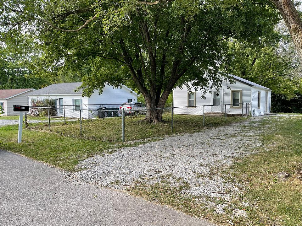 1st image of 2116 E Princeton Ave
