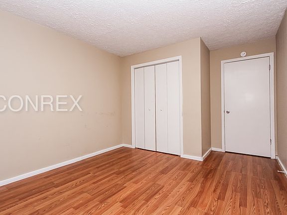 4th image of 3913 N Faculty Dr