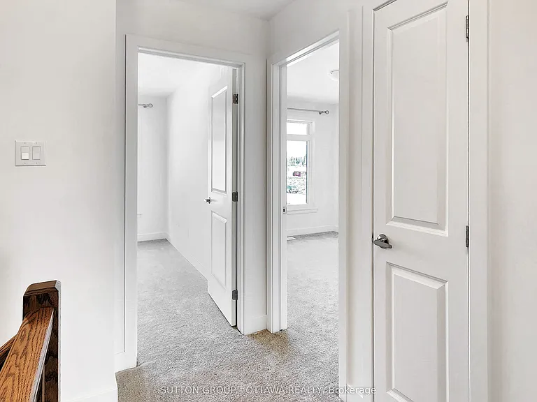 274 Darjeeling Ave — Photo 20