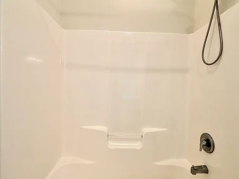 10141 Loch Lomond Dr — Photo 3