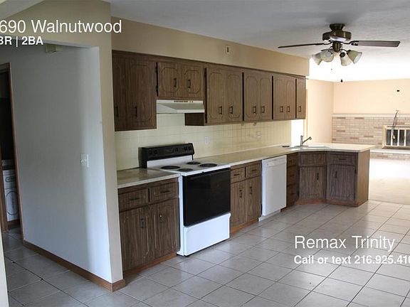 4th image of 7690 Walnutwood Dr