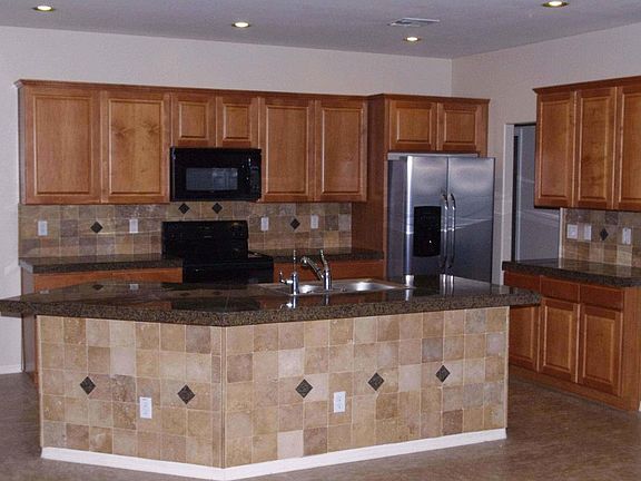 3rd image of 2755 E Elmwood Pl