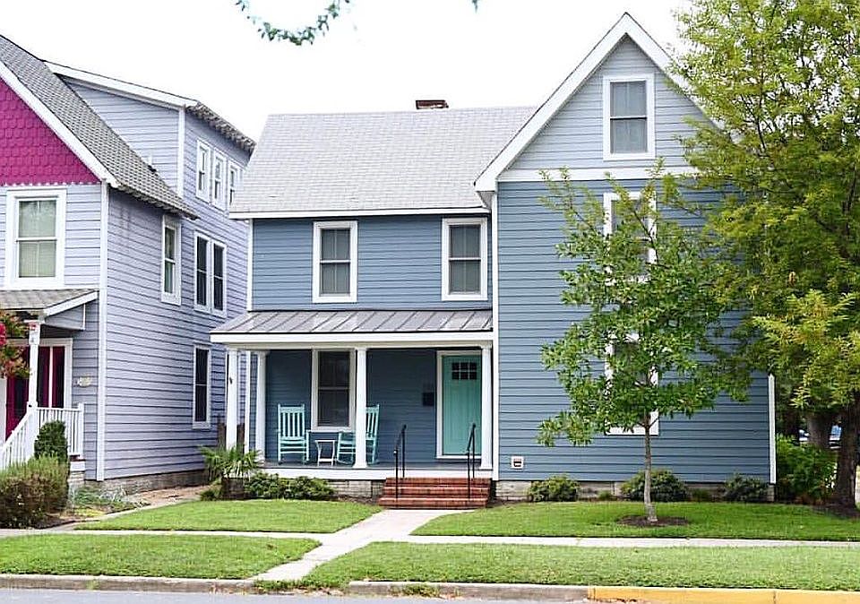 1st image of 125 Strawberry St