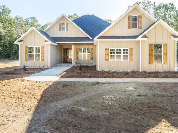 901 Robinhood Rd, Dublin, GA 31021