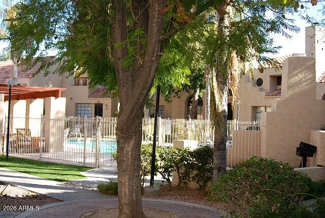 1025 E Highland Ave #12 — Photo 5