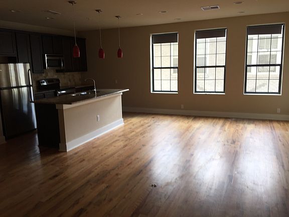 2nd image of 315 W Clay St #9