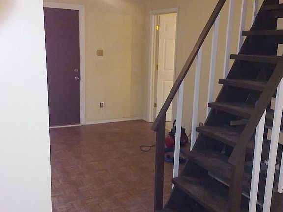 3rd image of 1558 Perkins Ave