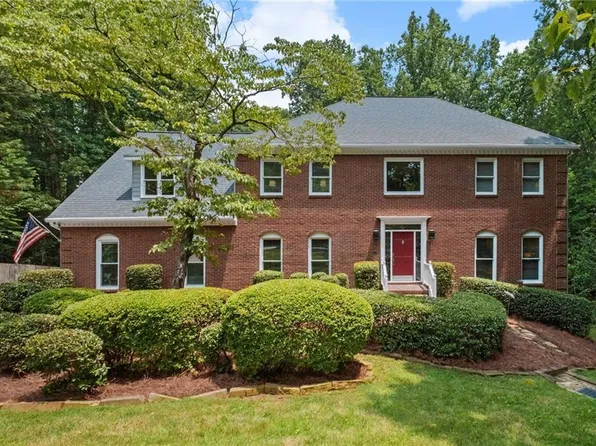 4692 Monticello Cir, Marietta, GA 30066