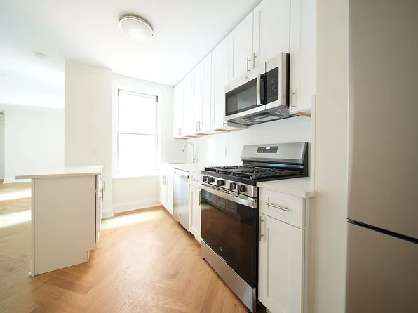 30 Clinton St #3B, Brooklyn, NY 11201