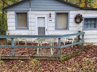 982 Ledbetter Rd, Murray, KY 42071