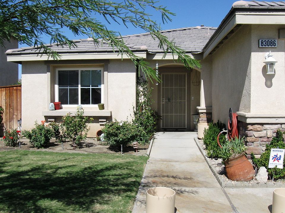 1st image of 83086 Camino Bahia Ave
