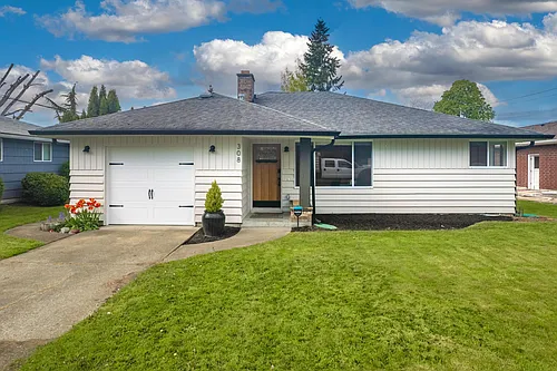 308 17th St SW Photo 1