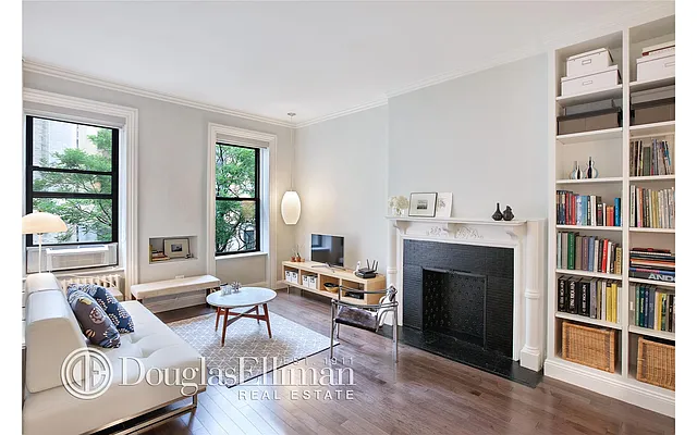 Sold by Douglas Elliman | media 7