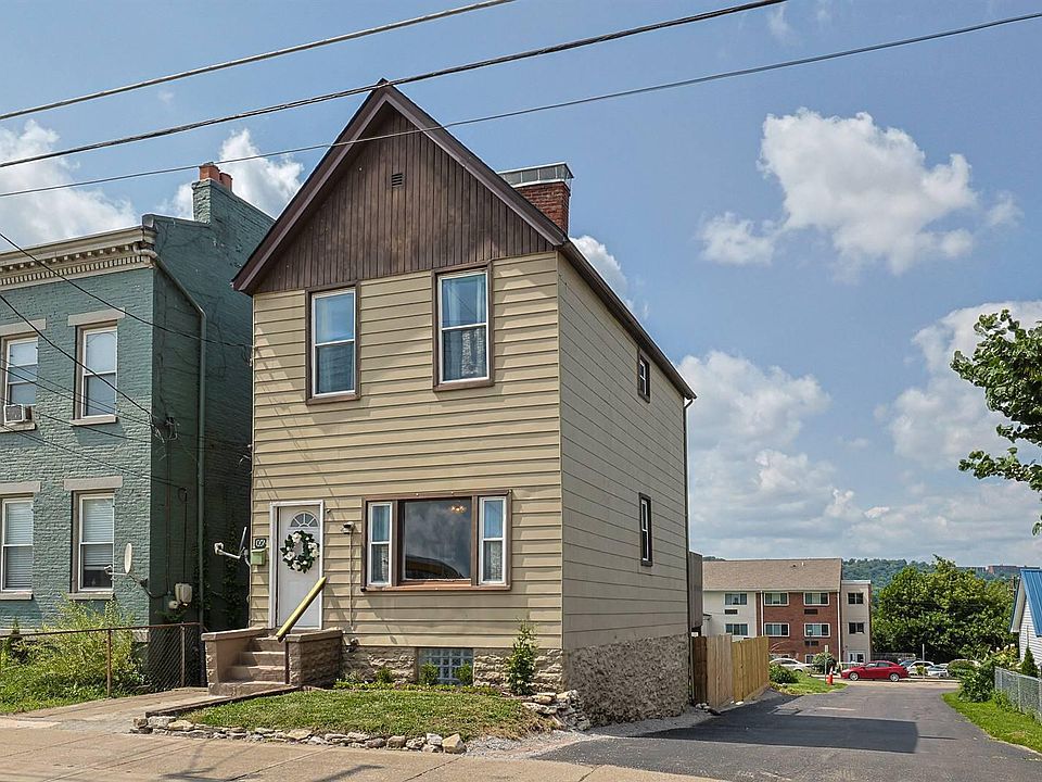 1st image of 106 Ash St